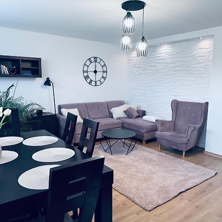 4 Pokojowy Apartament Posada Sanok Zewnętrze zdjęcie